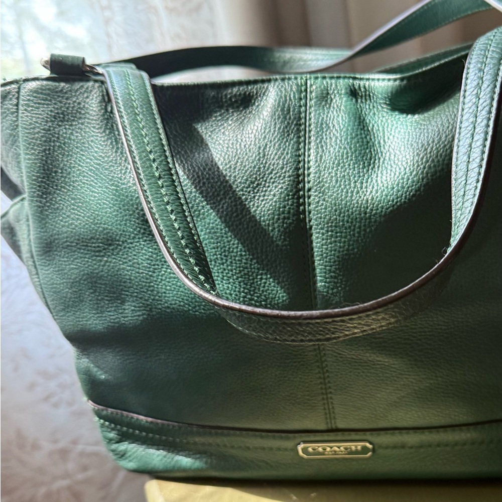 Coach Park Hunter Green Pebbled Leather Carrie Bag with Double Straps.